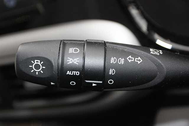 Hyundai i10 1.2 MPi Premium 5dr Auto