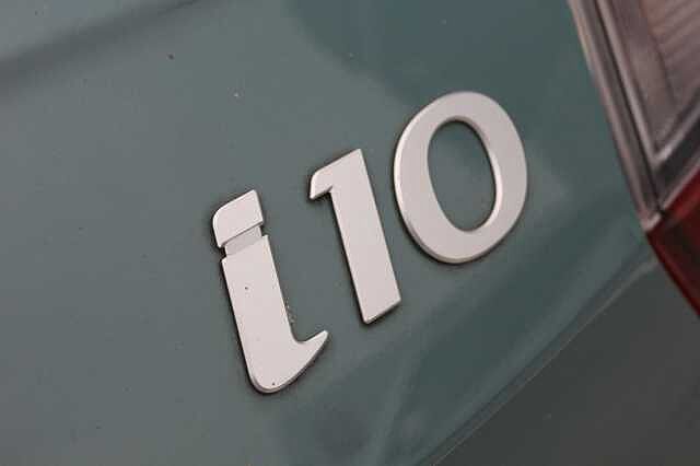 Hyundai i10 1.0 Advance 5dr Auto