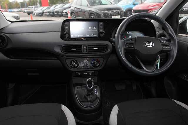 Hyundai i10 1.0 Advance 5dr Auto