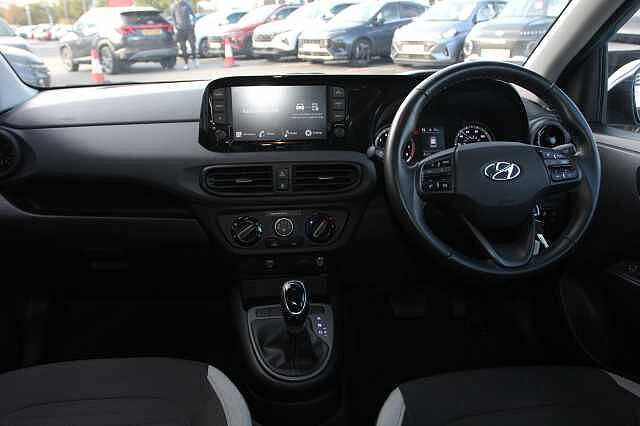 Hyundai i10 1.2 MPi SE Connect 5dr Auto