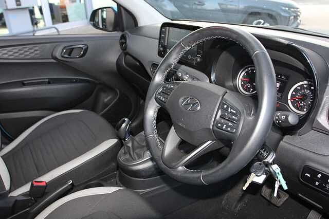Hyundai i10 1.2 MPi SE Connect 5dr Auto