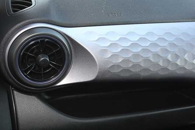 Hyundai i10 1.0 [63] Premium 5dr Auto [Nav]