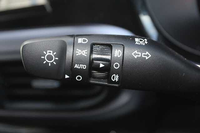 Hyundai i10 1.0 [63] Premium 5dr Auto [Nav]