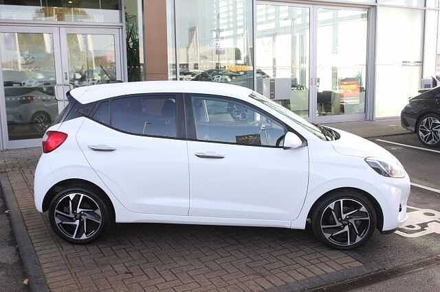 Hyundai i10 1.0 [63] Premium 5dr Auto [Nav]