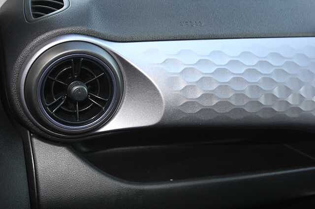 Hyundai i10 1.0 [63] Premium 5dr Auto [Nav]