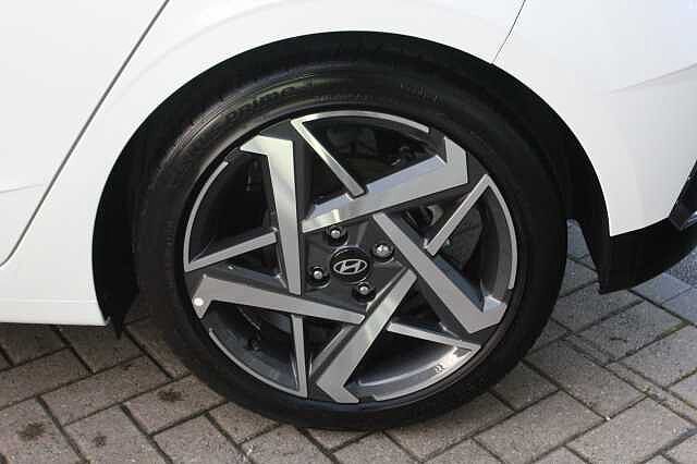 Hyundai i20 1.0T GDi Premium 5dr DCT