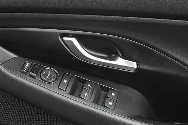 Hyundai i30 1.5T GDi N Line 5dr