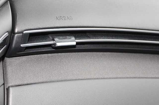 Hyundai Tucson 1.6 TGDi Hybrid 230 SE Connect 5dr 2WD Auto