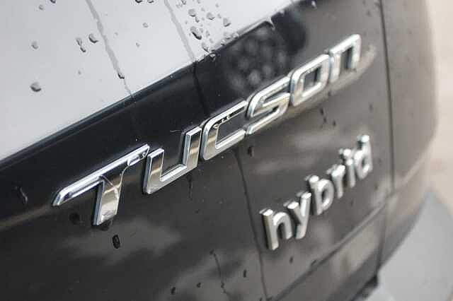 Hyundai Tucson 1.6 TGDi Hybrid 230 SE Connect 5dr 2WD Auto