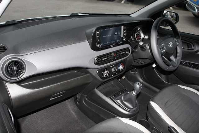 Hyundai i10 1.0 MPi SE Connect 5dr