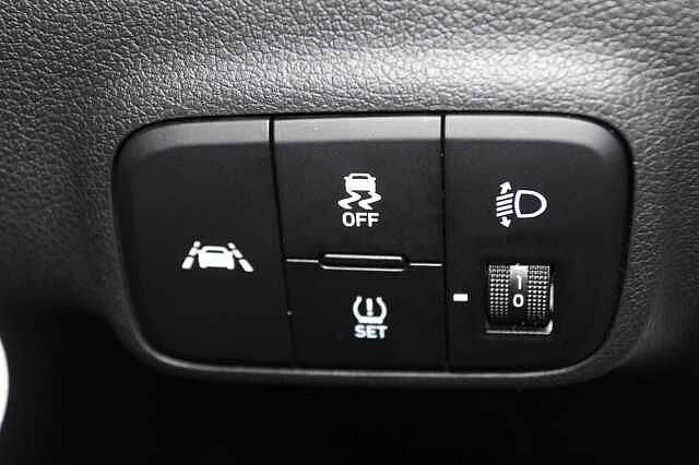 Hyundai i10 1.0 MPi SE Connect 5dr