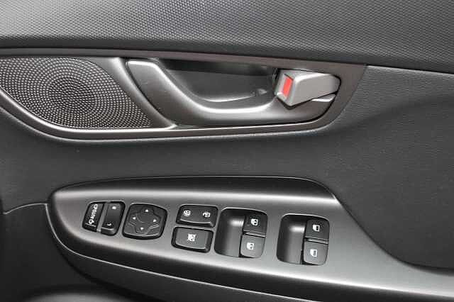 Hyundai Kona 150kW Premium SE 64kWh 5dr Auto