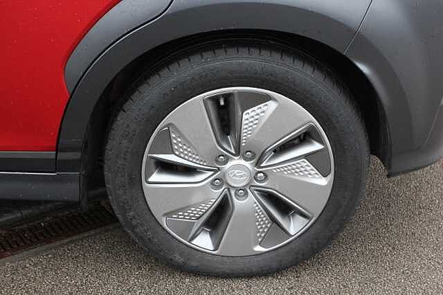 Hyundai Kona 150kW Premium SE 64kWh 5dr Auto