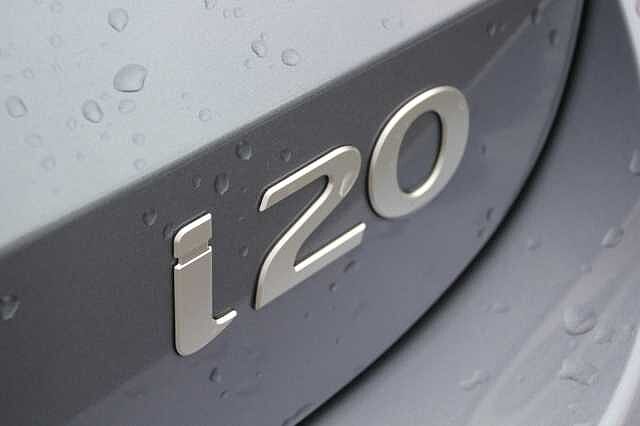 Hyundai i20 1.0T GDi Premium 5dr DCT