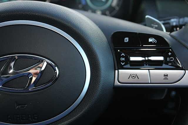 Hyundai Tucson 1.6 TGDi Hybrid 230 Premium 5dr 2WD Auto