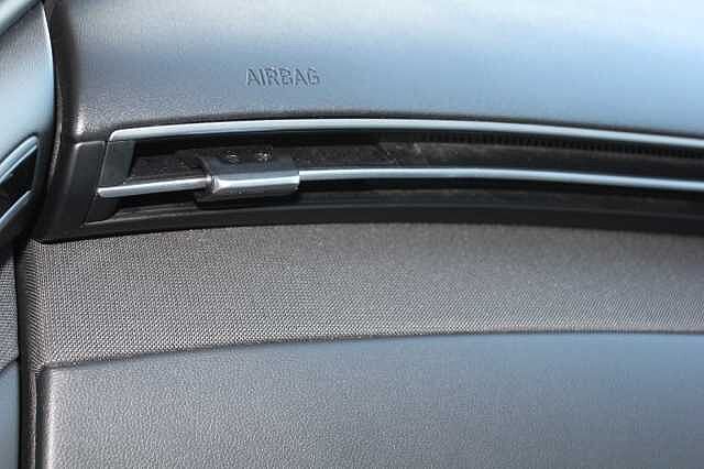 Hyundai Tucson 1.6 TGDi Hybrid 230 Premium 5dr 2WD Auto