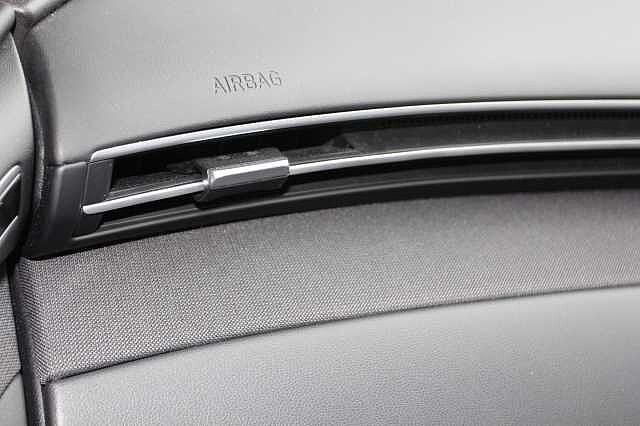 Hyundai Tucson 1.6 TGDi Hybrid 230 Premium 5dr 2WD Auto