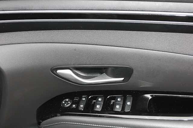 Hyundai Tucson 1.6 TGDi Hybrid 230 Premium 5dr 2WD Auto