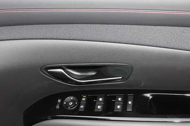 Hyundai Tucson 1.6T Plug-in Hybrid N Line S 5dr Auto