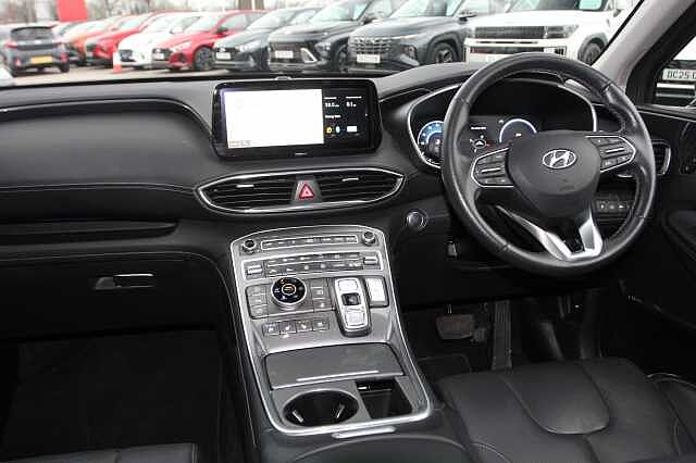 Hyundai Santa Fe 1.6 TGDi Hybrid Ultimate 5dr 4WD Auto