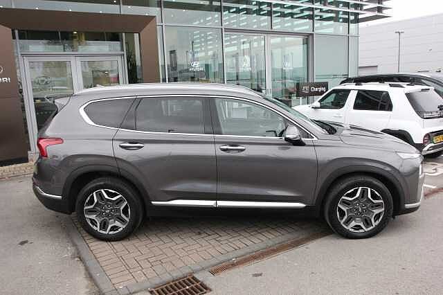 Hyundai Santa Fe 1.6 TGDi Hybrid Ultimate 5dr 4WD Auto