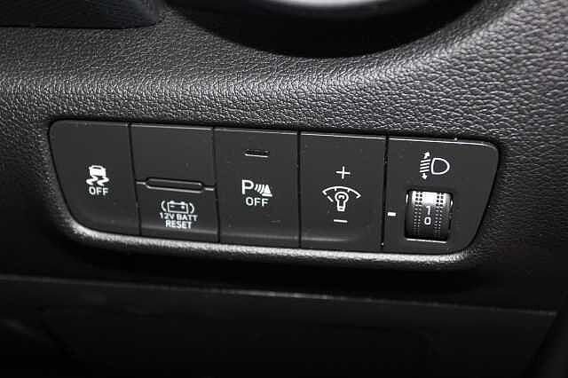 Hyundai Kona 1.6 GDi Hybrid SE Connect 5dr DCT