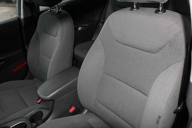 Hyundai Ioniq 1.6 GDi Hybrid Premium 5dr DCT