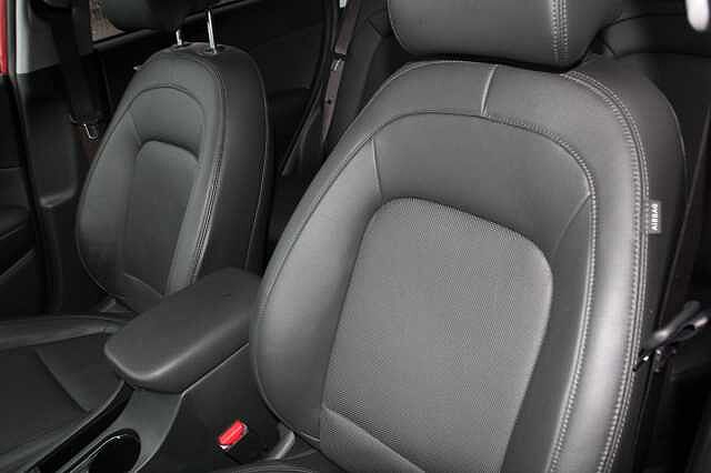 Hyundai Kona 1.0 TGDi 48V MHEV Ultimate 5dr