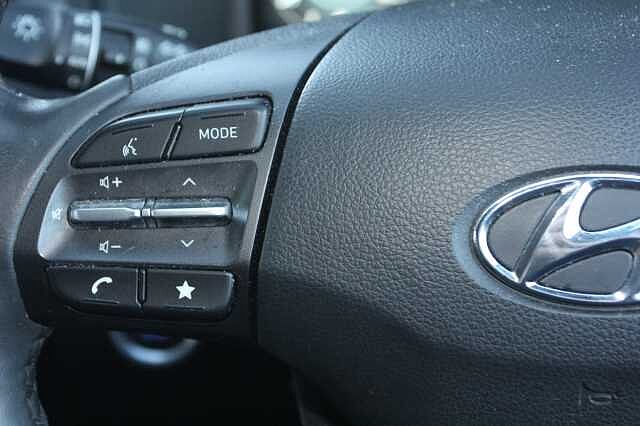 Hyundai Kona 1.0 TGDi 48V MHEV Premium 5dr