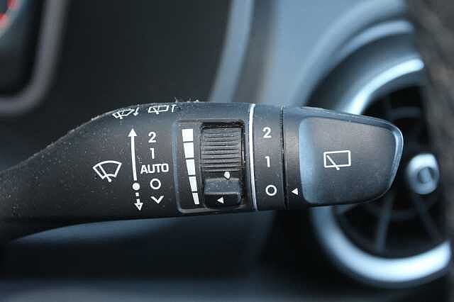 Hyundai Kona 1.0 TGDi 48V MHEV Premium 5dr