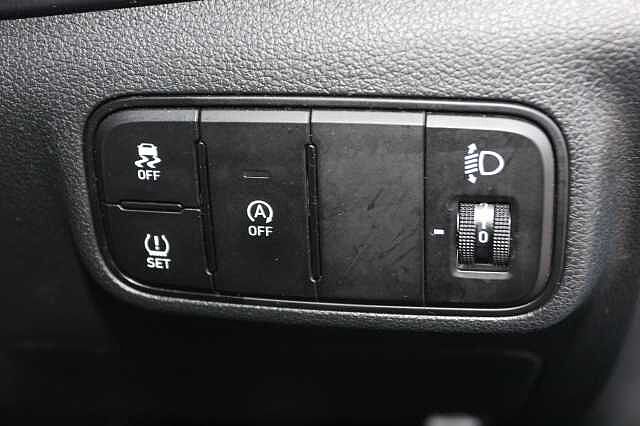 Hyundai i20 1.0T GDi 48V MHD SE Connect 5dr