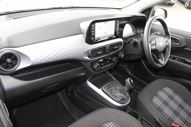Hyundai i10 1.2 [79] Premium 5dr Auto [Nav]