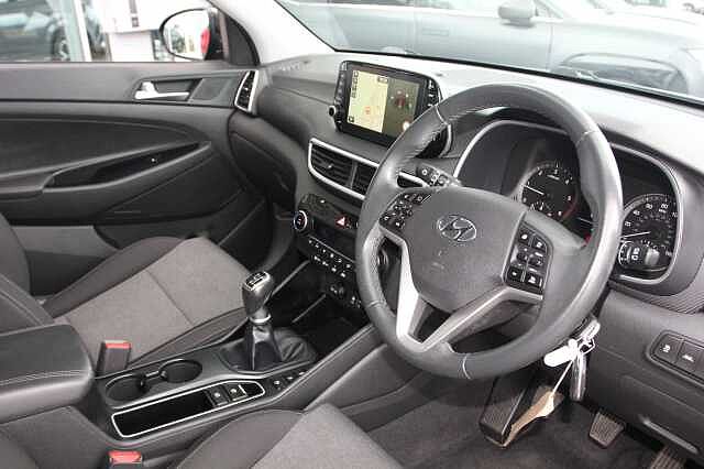 Hyundai Tucson 1.6 CRDi 48V MHD SE Nav 5dr 2WD