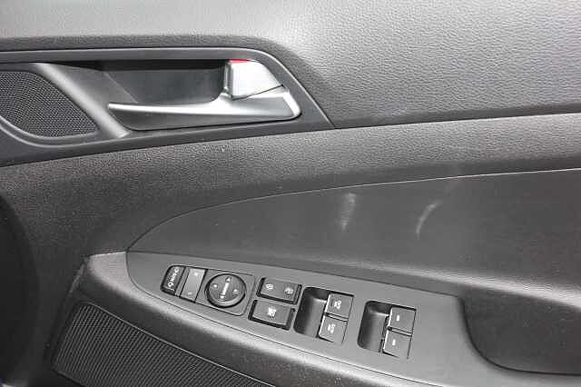 Hyundai Tucson 1.6 GDi SE Nav 5dr 2WD