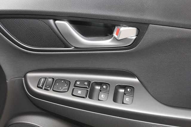 Hyundai Kona 1.6 GDi Hybrid Ultimate 5dr DCT