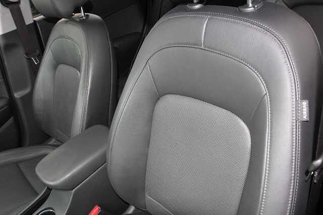 Hyundai Kona 1.6 GDi Hybrid Ultimate 5dr DCT