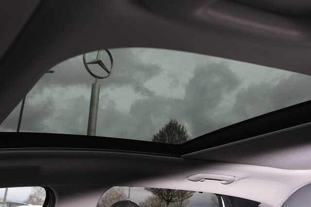 Hyundai TUCSON 1.6 TGDi Hybrid 230 Ultimate 5dr 2WD Auto White