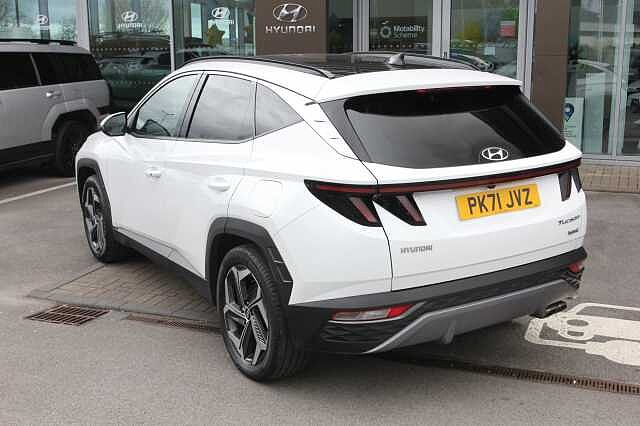 Hyundai TUCSON 1.6 TGDi Hybrid 230 Ultimate 5dr 2WD Auto White