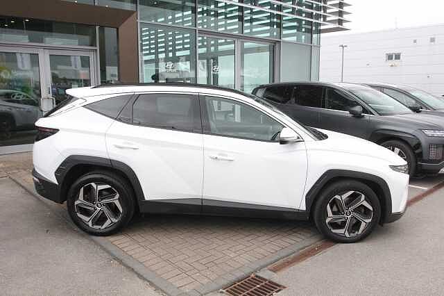 Hyundai TUCSON 1.6 TGDi Hybrid 230 Ultimate 5dr 2WD Auto White