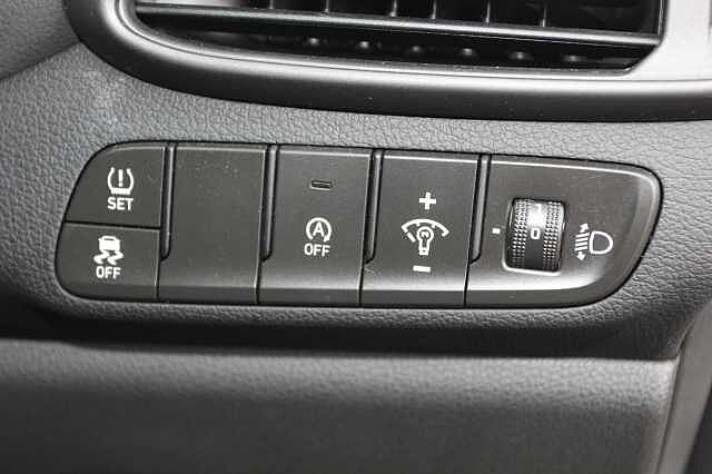 Hyundai i30 1.0T GDi Premium 5dr