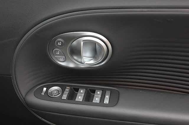 Hyundai Ioniq 9 226kW Ultimate 110kWh 5dr AWD Auto