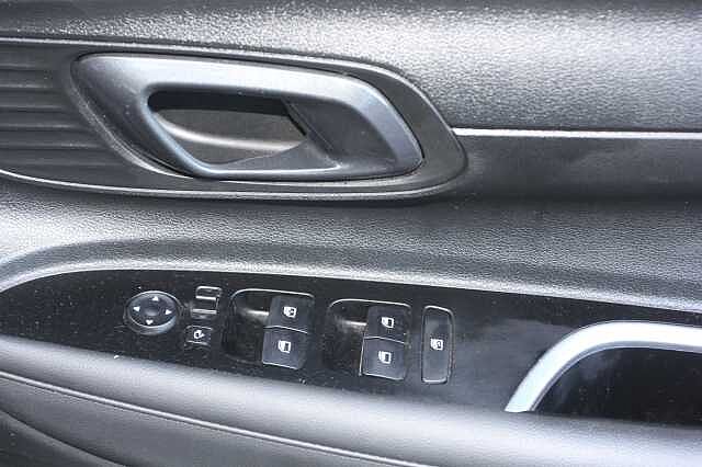 Hyundai BAYON 1.0 TGDi 48V MHEV Premium 5dr DCT Grey