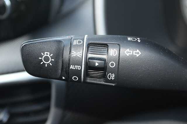 Hyundai TUCSON 1.6 GDi S Connect 5dr 2WD White