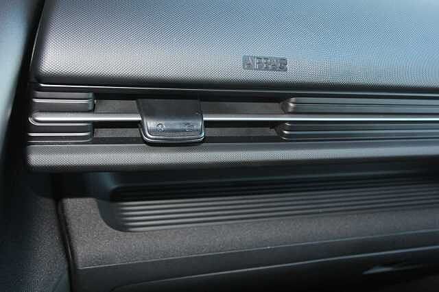 Hyundai Kona 1.6 GDi Hybrid Advance 5dr DCT