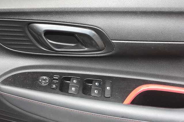 Hyundai I20 1.0T GDi 48V MHD 120 N Line 5dr Red