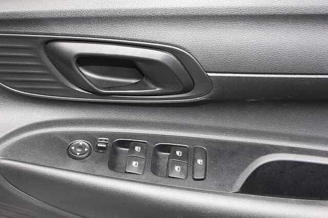 Hyundai i20 1.0T GDi Advance [Nav] 5dr