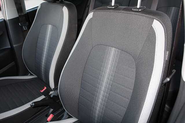 Hyundai i10 1.2 [79] Advance 5dr [Nav]