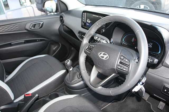 Hyundai i10 1.2 [79] Advance 5dr [Nav]