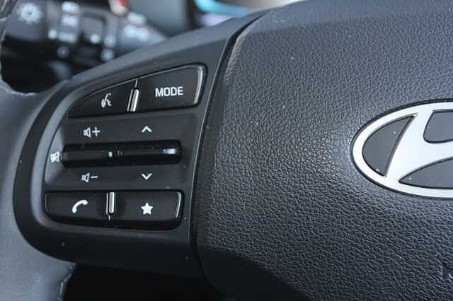 Hyundai i10 1.2 [79] Advance 5dr [Nav]