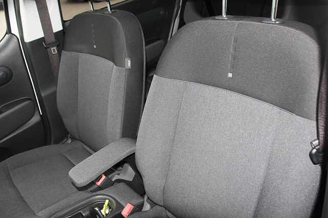 Hyundai Inster 85kW 02 49kWh 5dr Auto